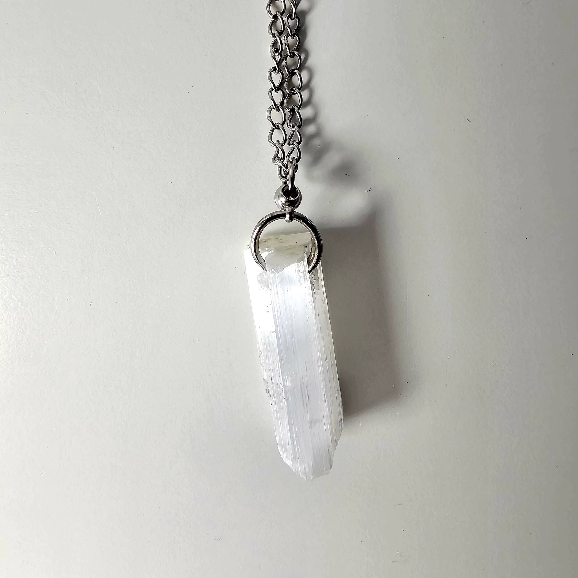 Collar Hana Selenita