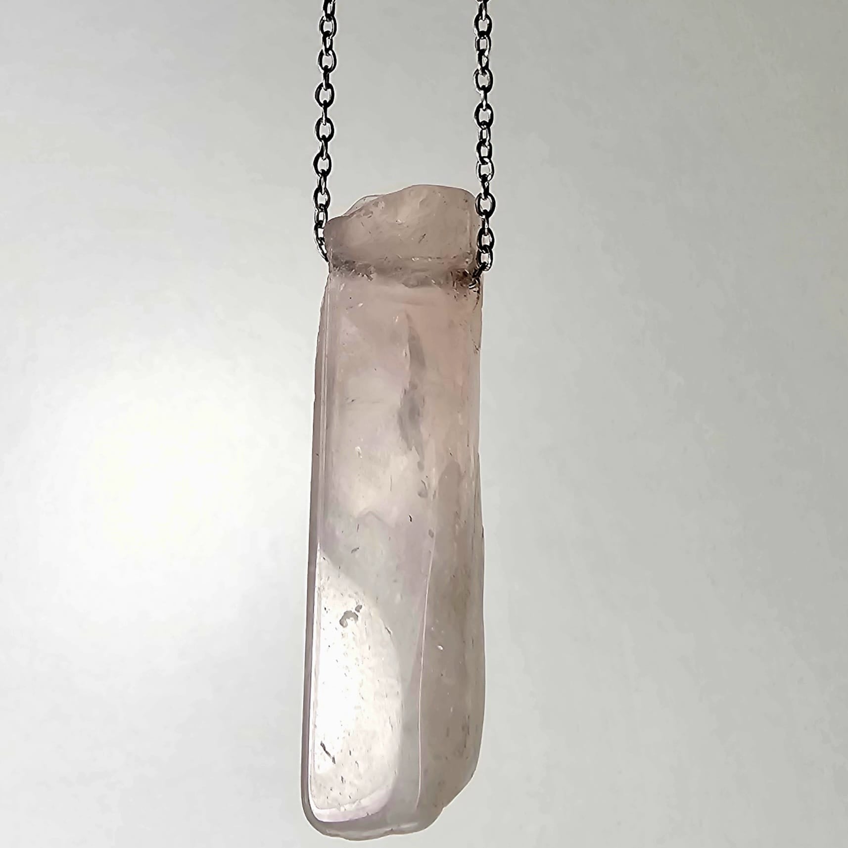 Collar Kaona Cuarzo Rosa