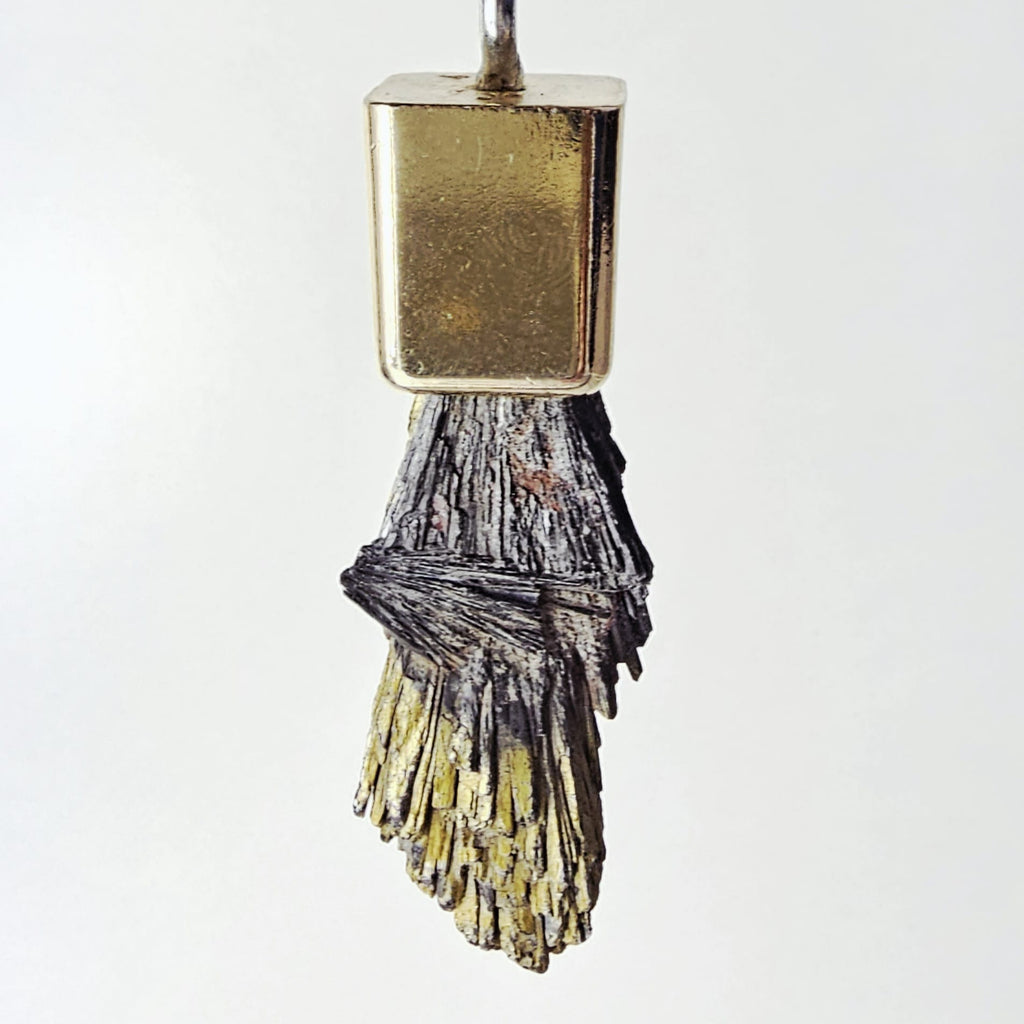 Collar Aurèa Cianita Gris