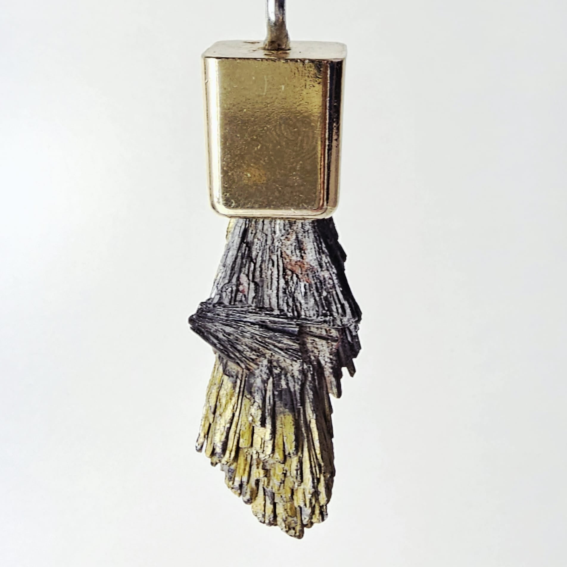 Collar Aurèa Cianita Gris