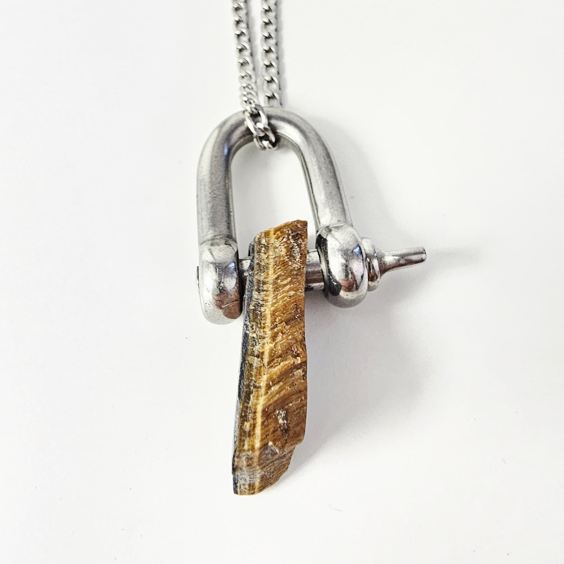 Collar Omega Ojo de tigre