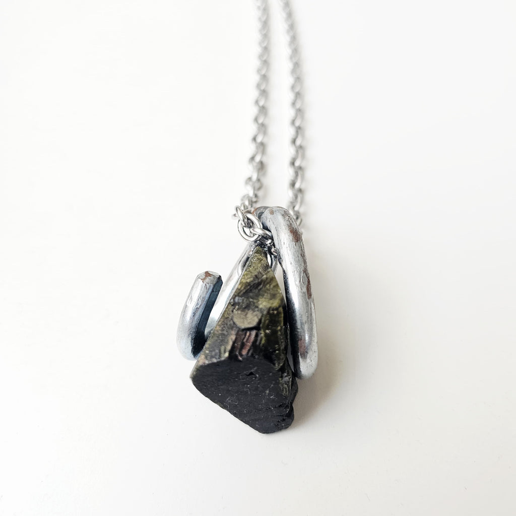 Collar Nivra Epidota